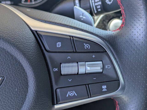 2023 Genesis G70