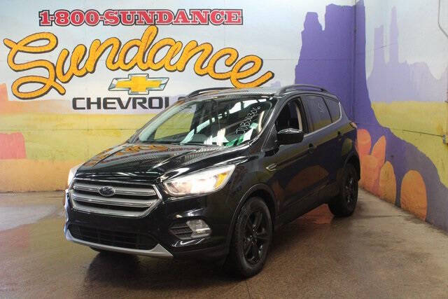 Used 2018 Ford Escape SE with VIN 1FMCU9GD1JUB00306 for sale in Grand Ledge, MI