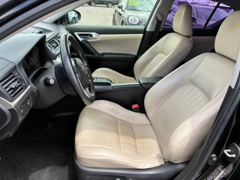 2012 Lexus CT 200h