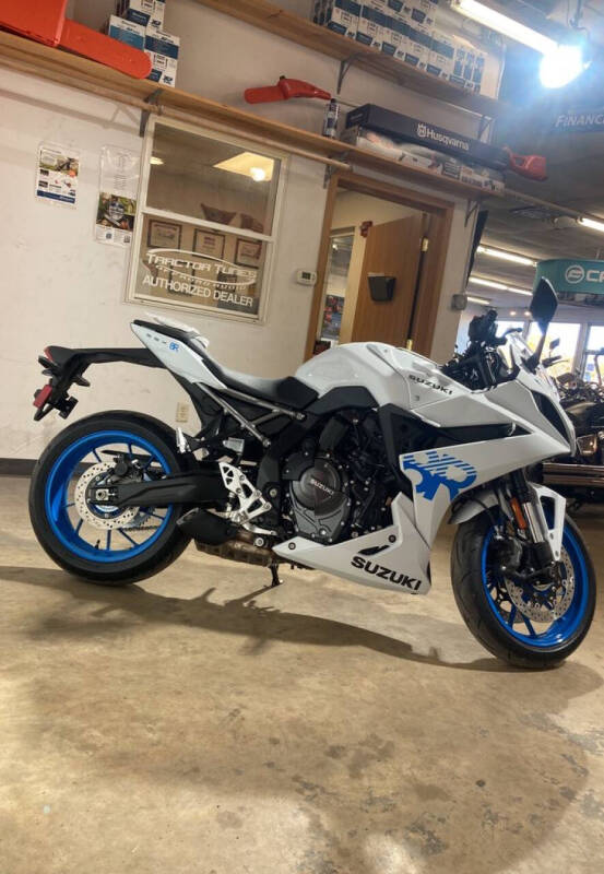 2026 Suzuki GSX-8R