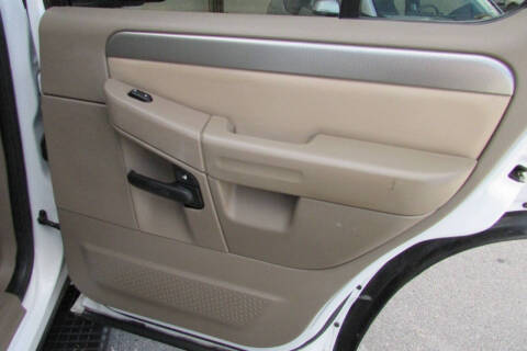 2003 Ford Explorer XLT