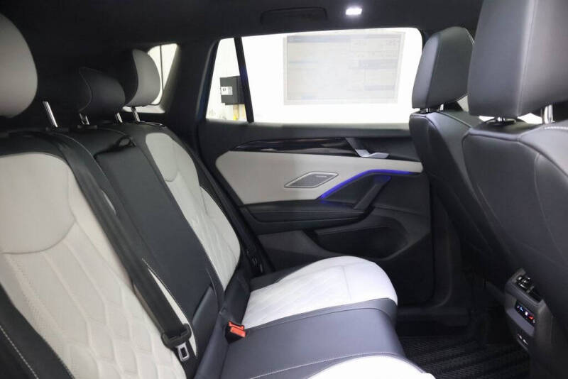 2026 Volkswagen Tiguan SEL R-Line Turbo 4Motion