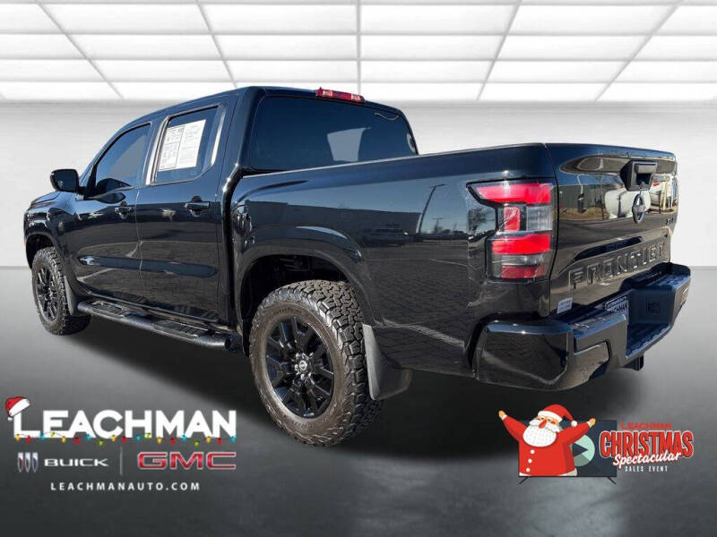 2023 Nissan Frontier SV