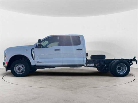2025 Ford F-350 Super Duty XL