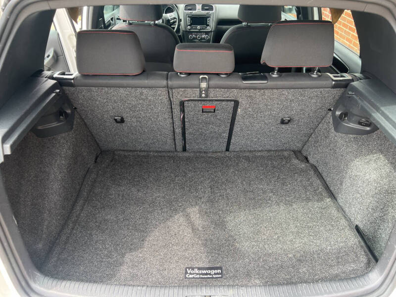 2012 Volkswagen GTI Base PZEV