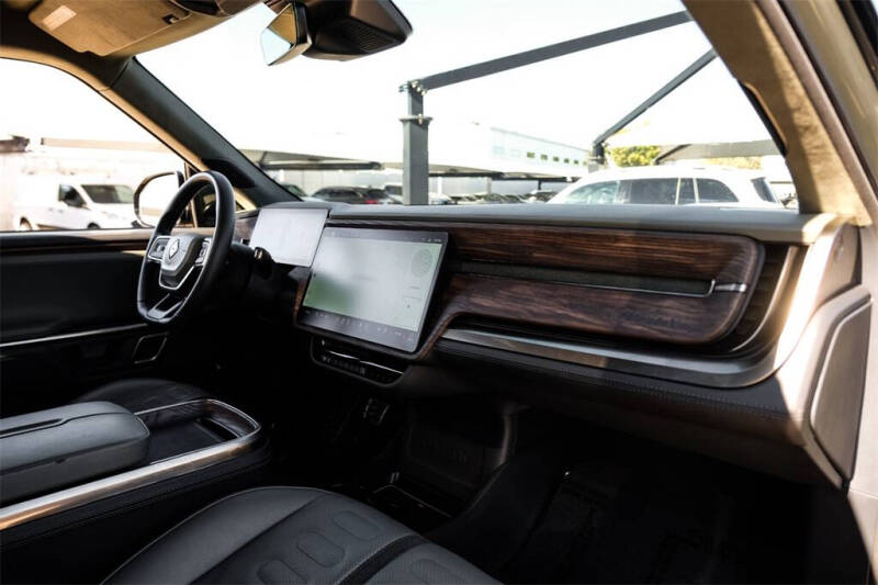 2022 Rivian R1T Launch Edition