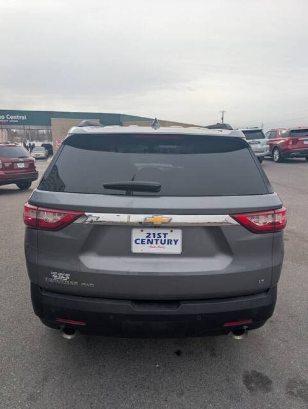 2020 Chevrolet Traverse LT Cloth