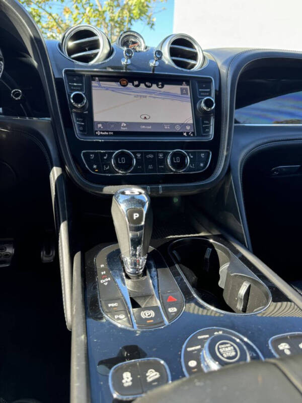 2017 Bentley Bentayga