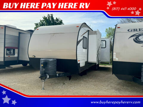 2015 Forest River Wildwood 28RLDS for sale at BUY HERE PAY HERE RV in Burleson TX