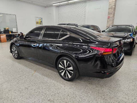 2021 Nissan Altima 2.5 SV