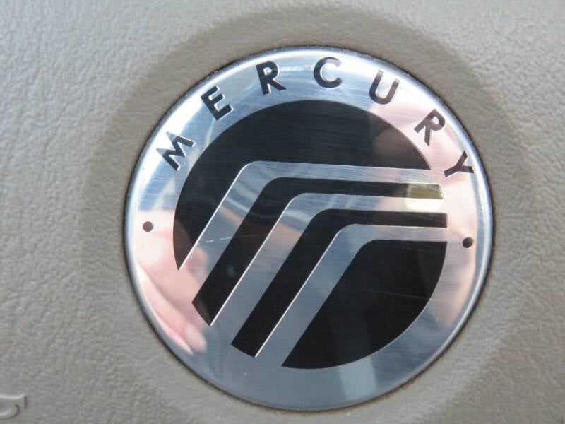 2005 Mercury Mountaineer Premier photo 15