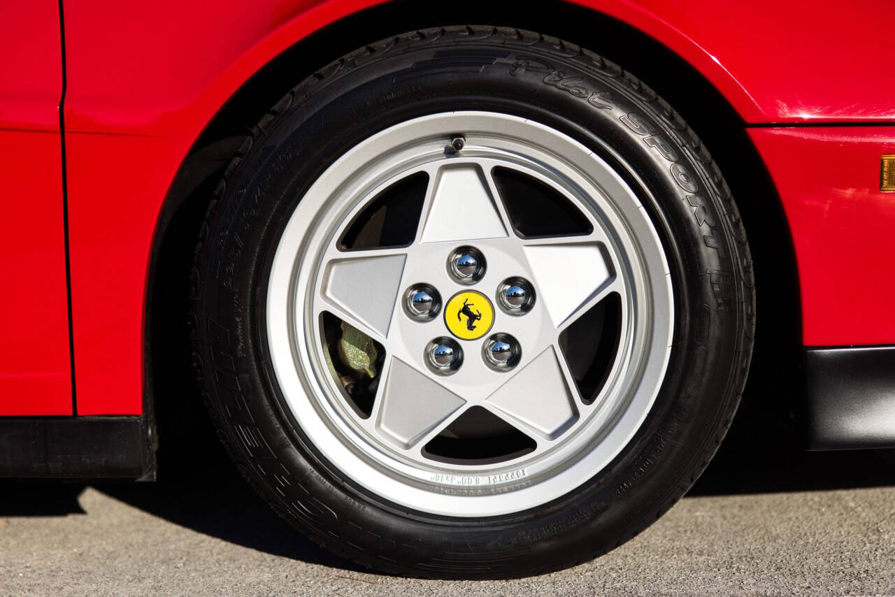 1990 Ferrari Testarossa 42
