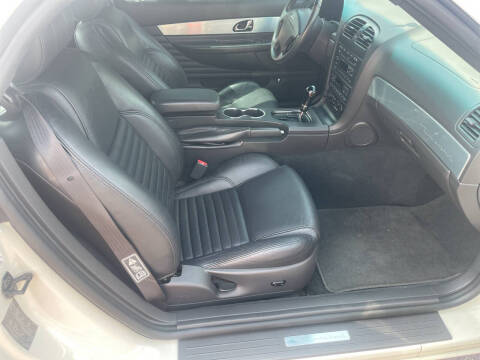 2002 Ford Thunderbird Deluxe