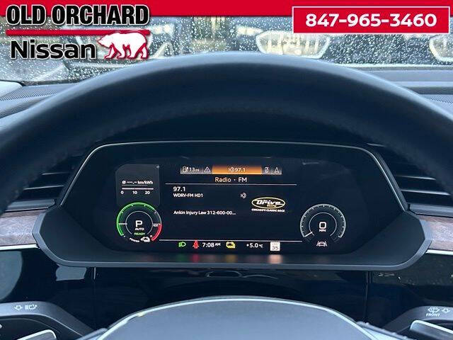 2019 Audi e-tron quattro Premium Plus