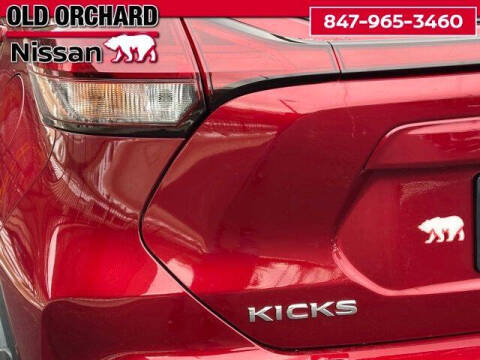 2023 Nissan Kicks SR