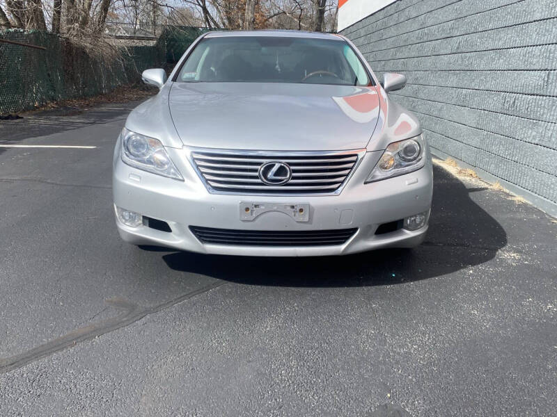 2010 Lexus LS 460