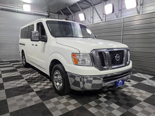 2017 Nissan NV
