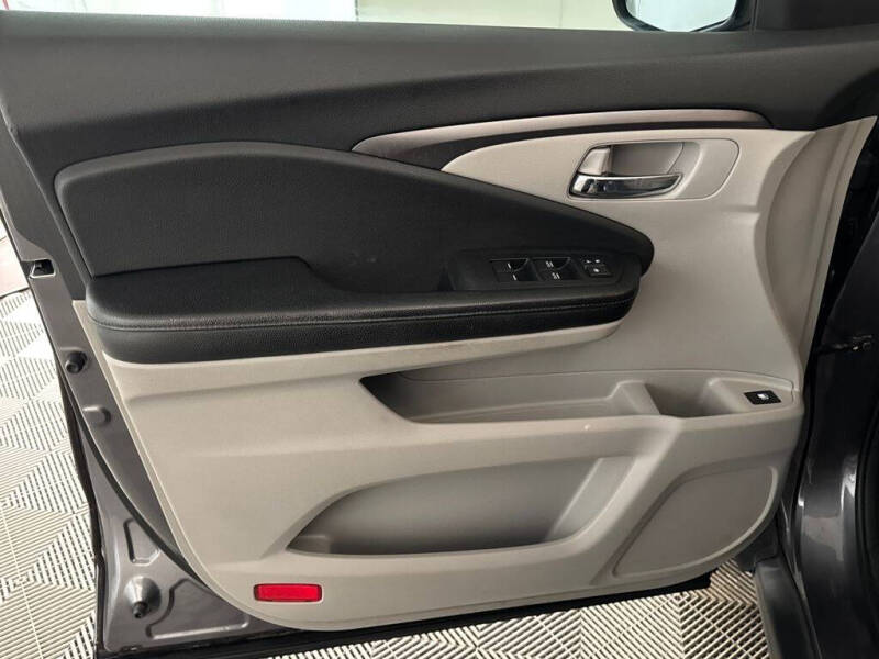 2016 Honda Pilot EX w/Honda Sensing