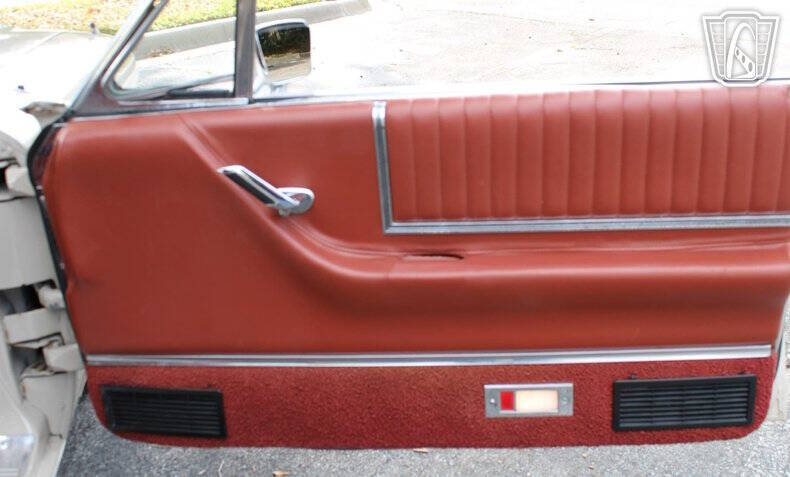 1966 Ford Thunderbird