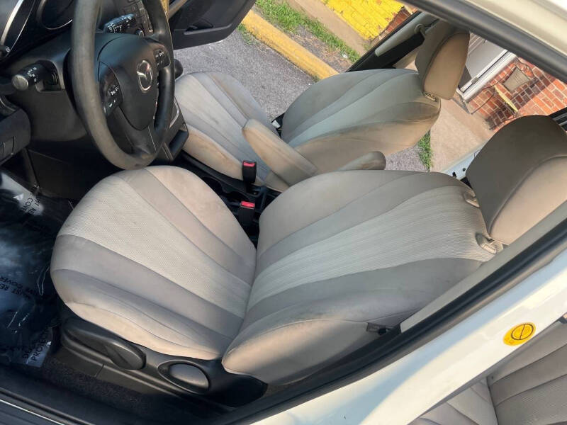 2015 Mazda MAZDA5 Sport