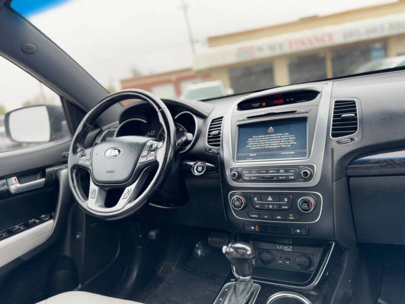 2014 Kia Sorento SX Limited