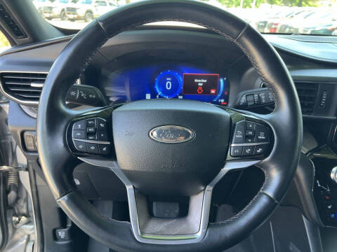 2023 Ford Explorer Platinum