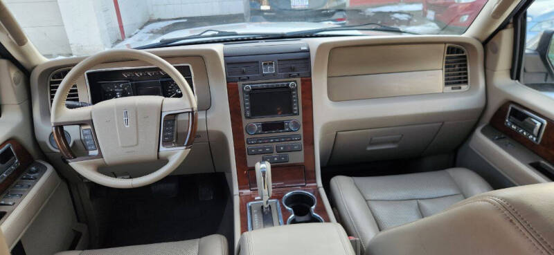 2014 Lincoln Navigator