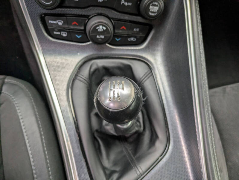 2015 Dodge Challenger R/T Plus