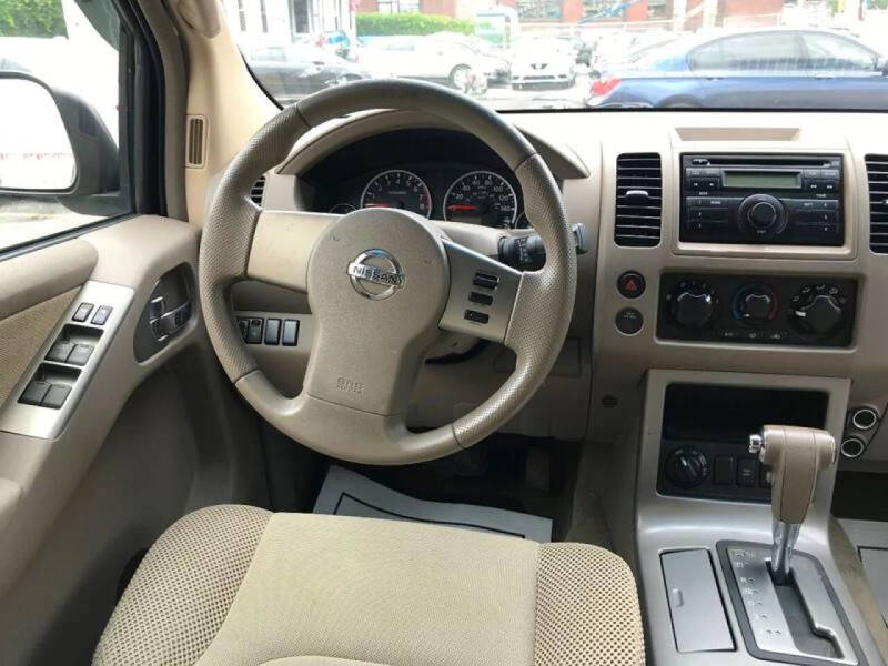 2009 Nissan Pathfinder S