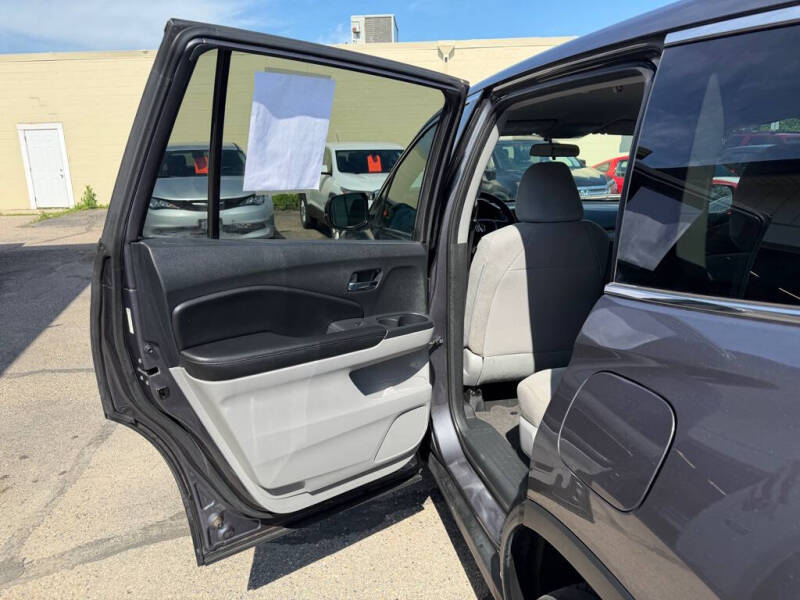 2016 Honda Pilot LX