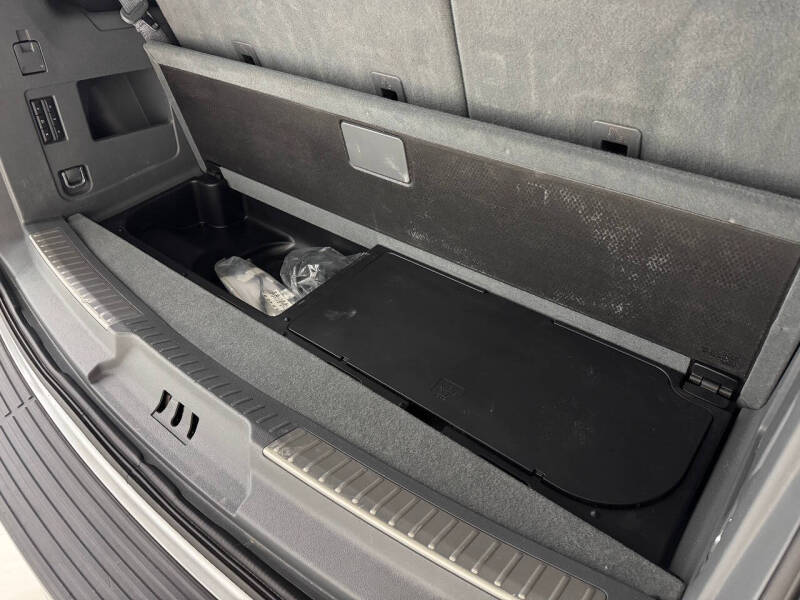 2019 Lincoln Navigator Select