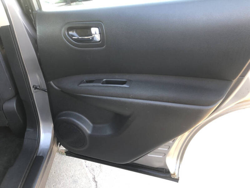 2014 Nissan Rogue Select S