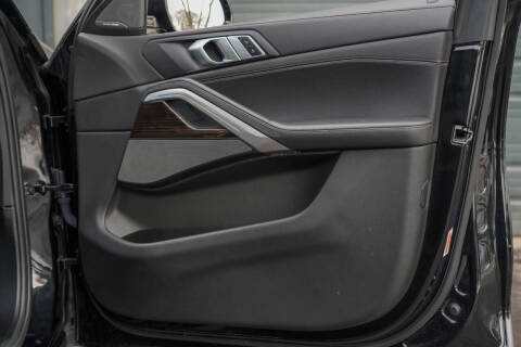 2021 BMW X6 xDrive40i