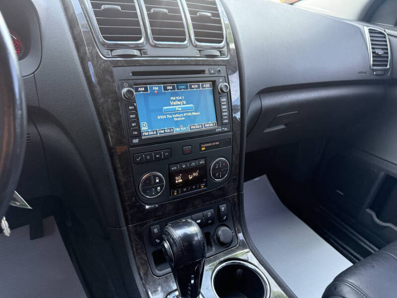 2011 GMC Acadia Denali