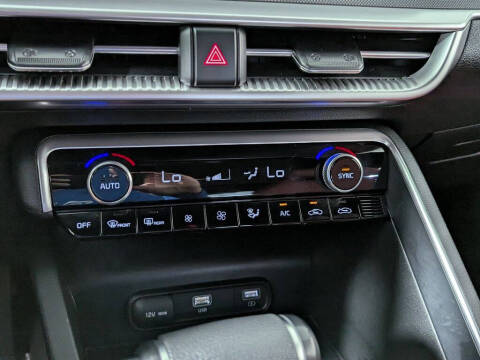 2023 Kia K5