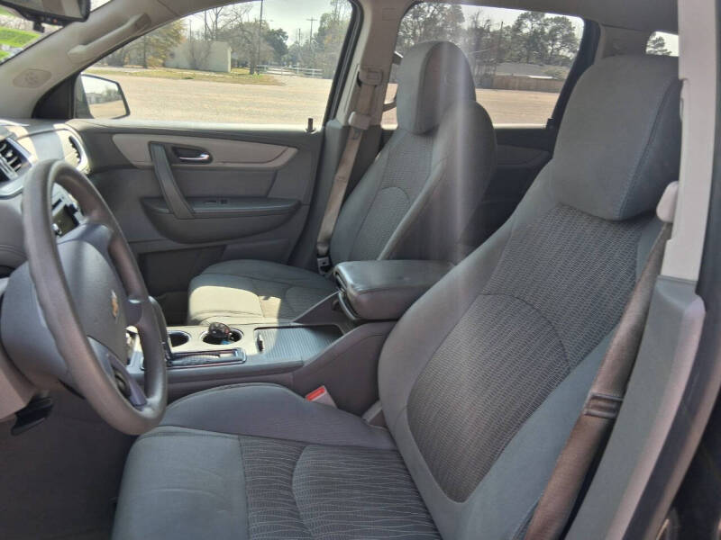 2017 Chevrolet Traverse LS