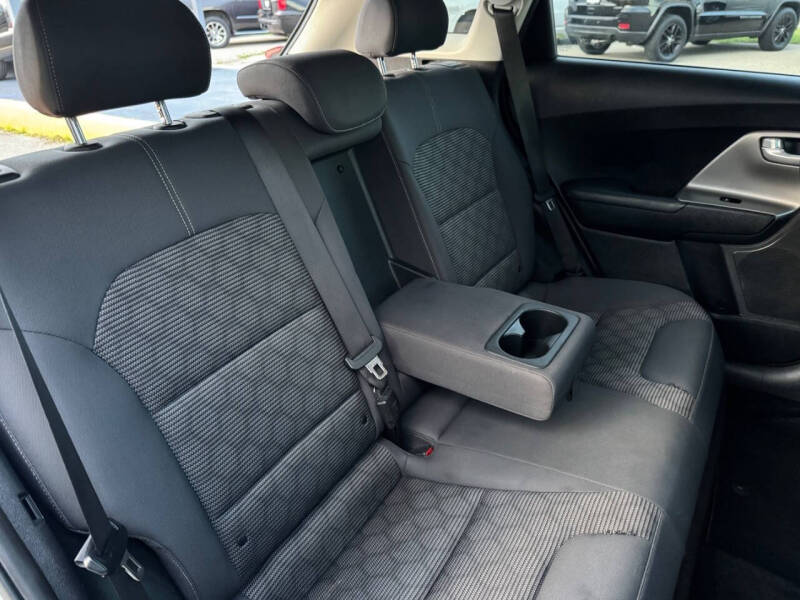 2018 Kia Niro LX