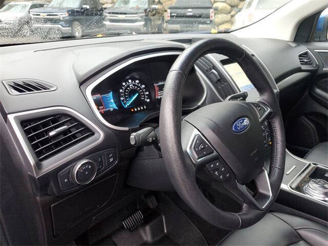 2020 Ford Edge for sale at Bowman Auto Center in Clarkston, MI