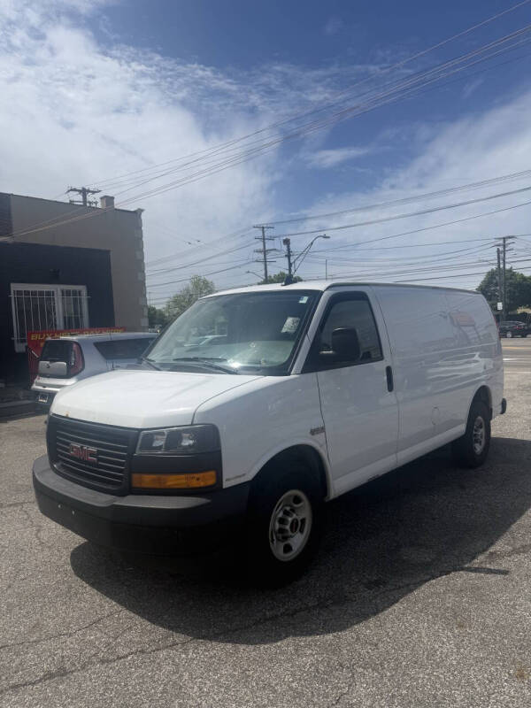 2019 GMC Savana 2500