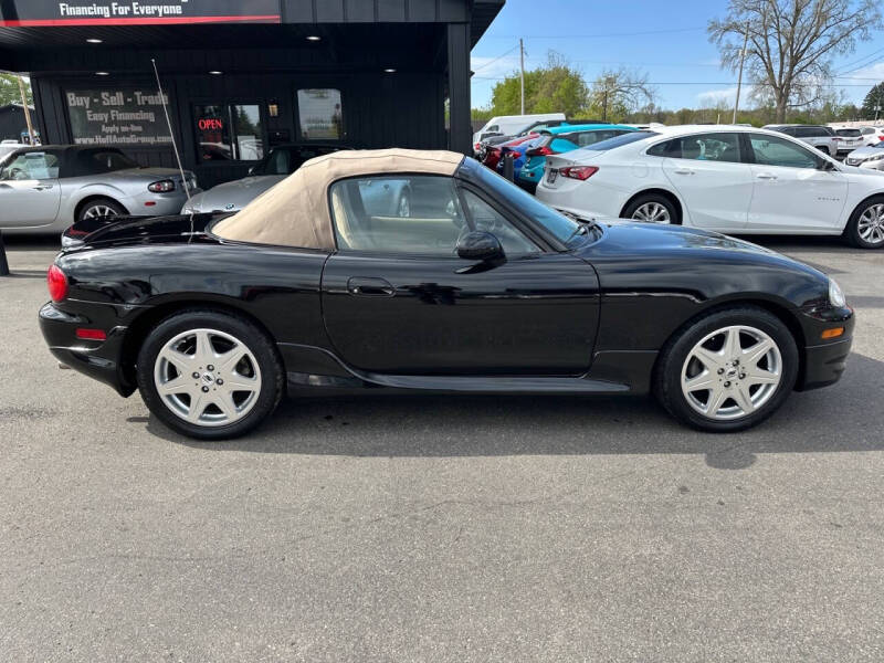 2004 Mazda MX-5 Miata LS