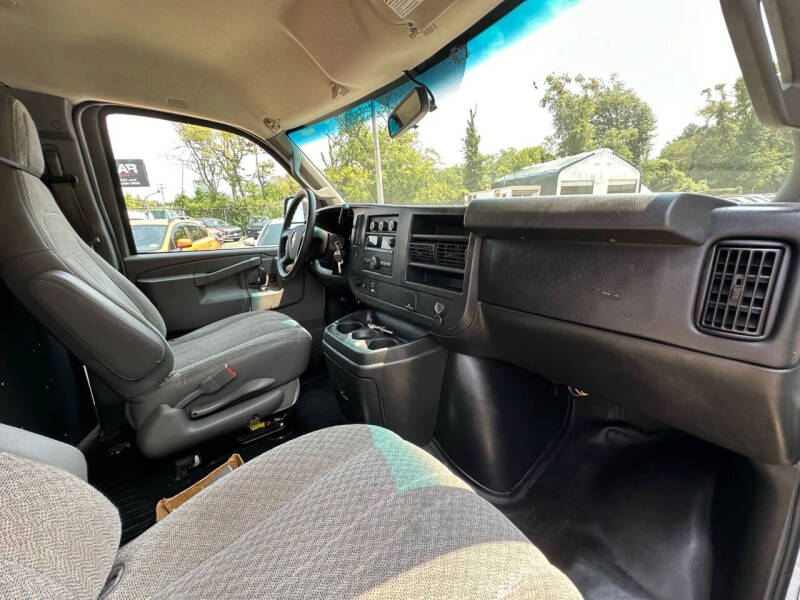 2016 Chevrolet Express 2500