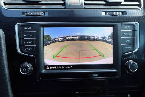 2016 Volkswagen Golf GTI SE