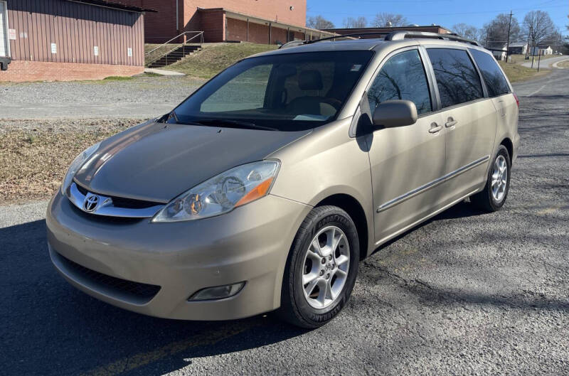 2006 Toyota Sienna XLE Limited 7 Passenger