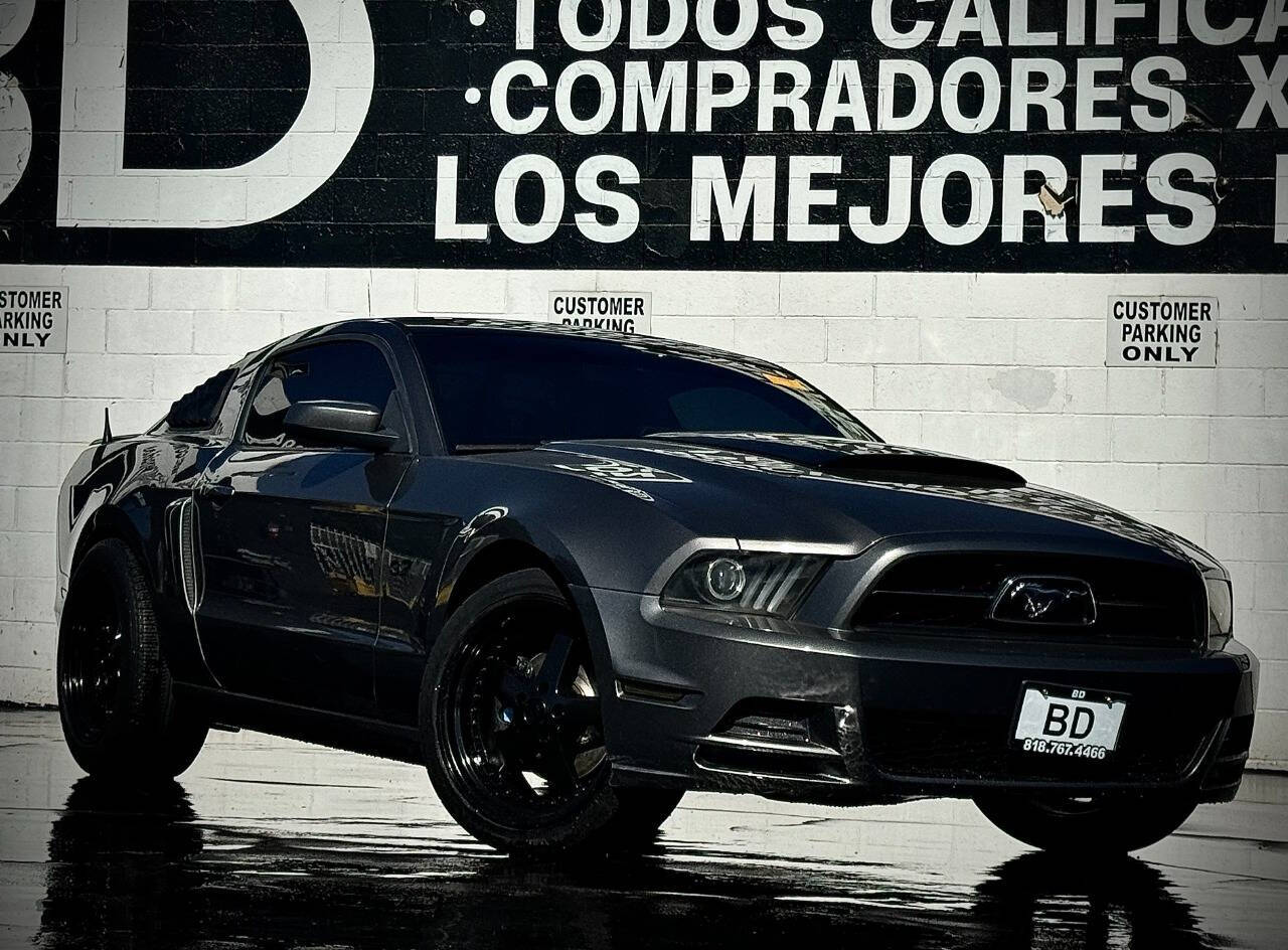 Gray 2014 Ford Mustang V6 V6 2dr Fastback 1