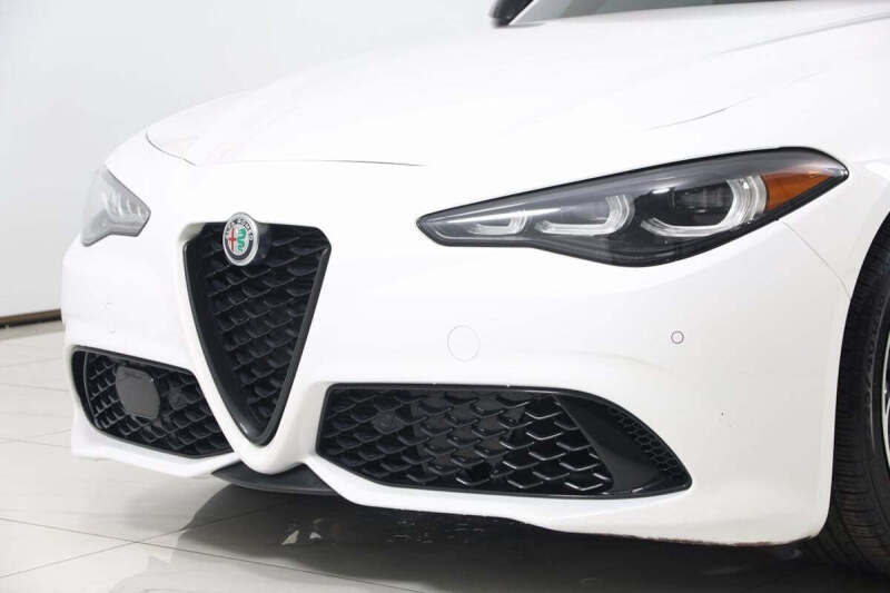 2025 Alfa Romeo Giulia