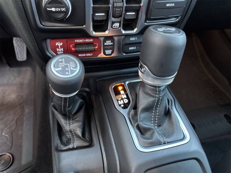 2025 Jeep Wrangler Rubicon X