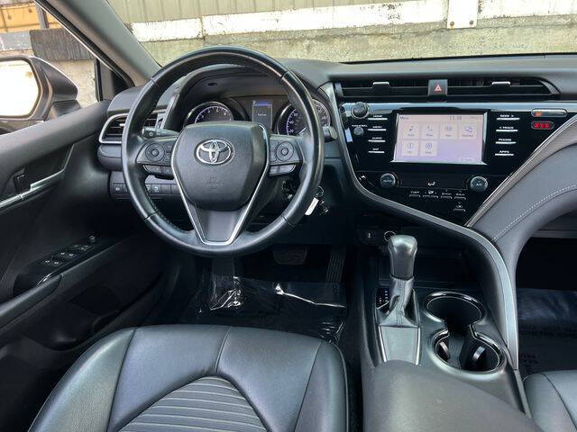 2019 Toyota Camry SE