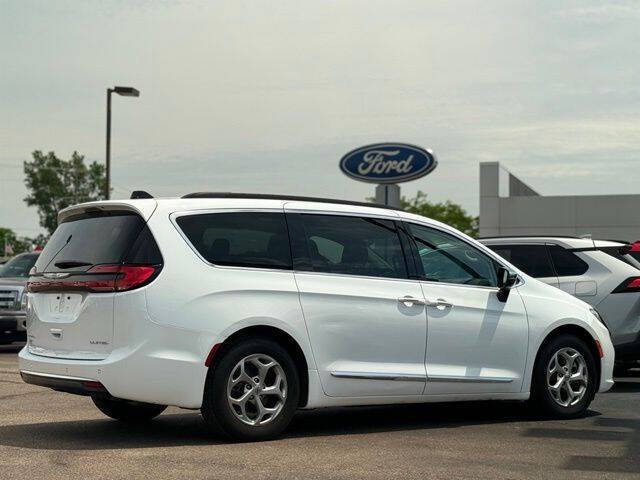 2023 Chrysler Pacifica Limited