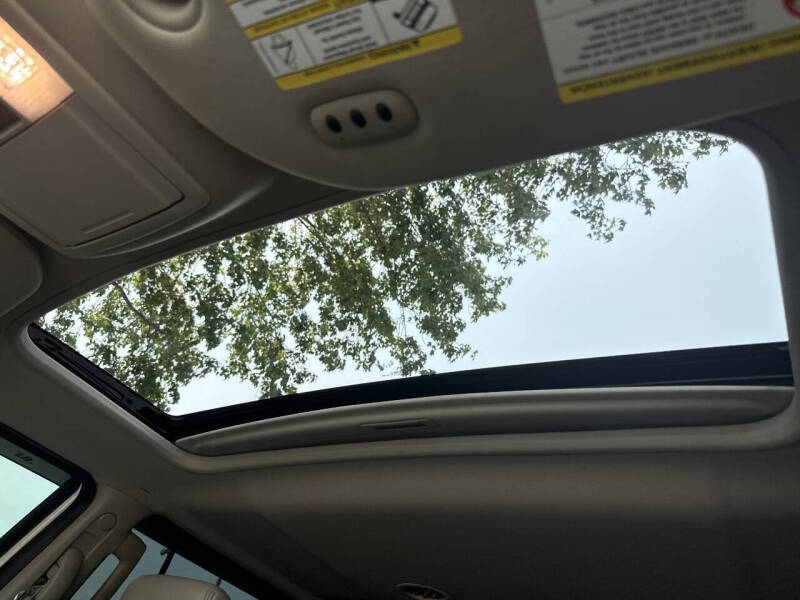 2013 Lincoln Navigator L