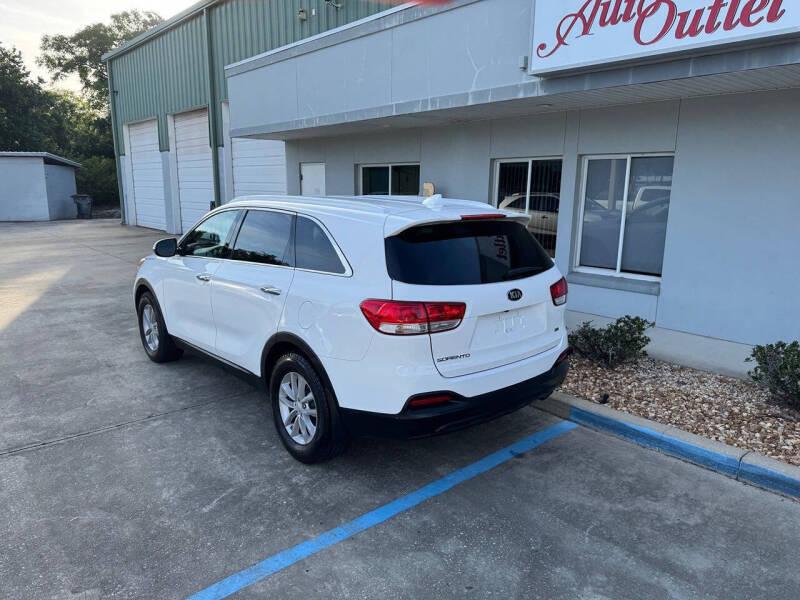 2018 Kia Sorento LX